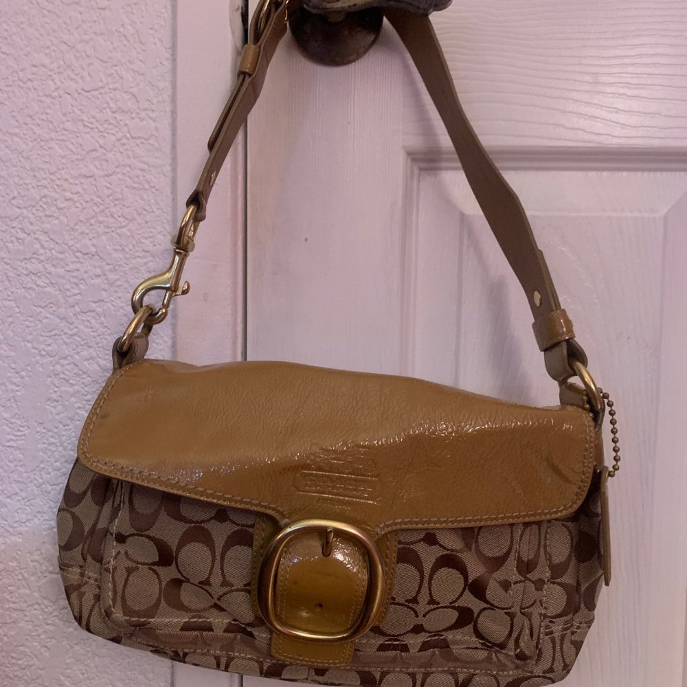 Coach purse - Picture 5 of 6